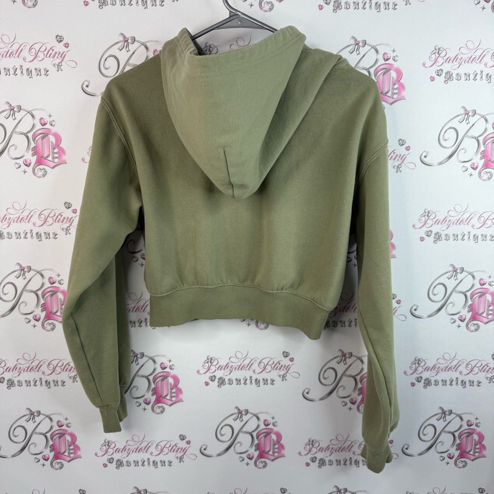 Ardene cropped sweater hoodie Olive Green Women's Cropped Hoodie Jacket - Picture 2 of 13